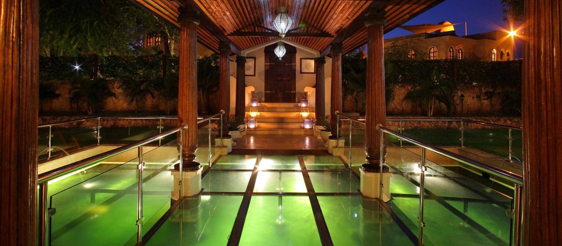 Almanara Diani Beach Resort
