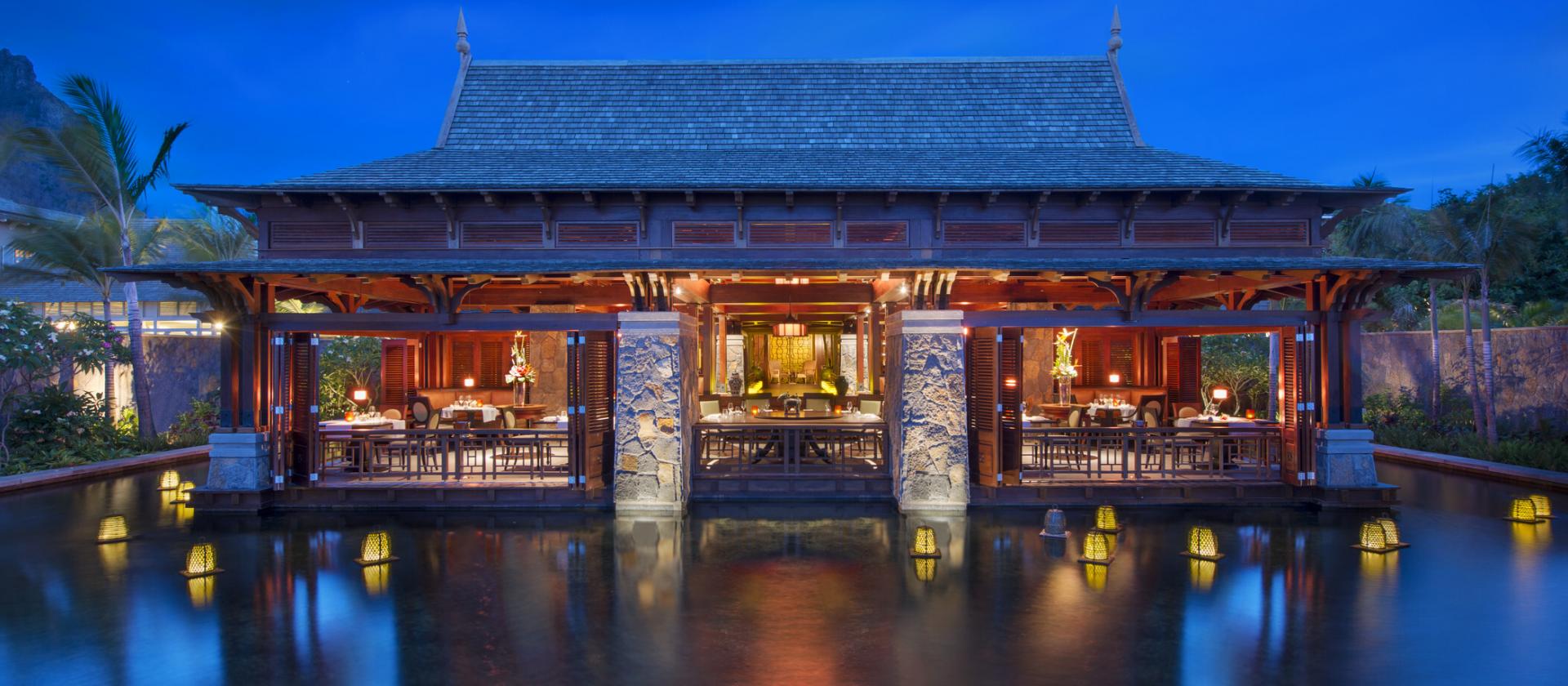 Floating Market Restaurant 