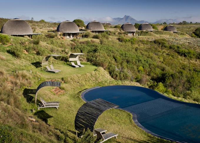 Kwena Lodge Gondwana Game Reserve