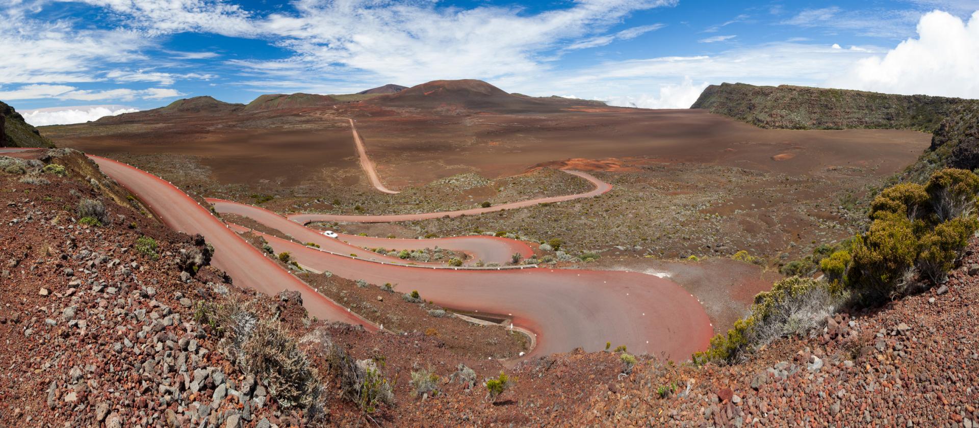 Wnętrze wulkanu Piton de la Fournaise