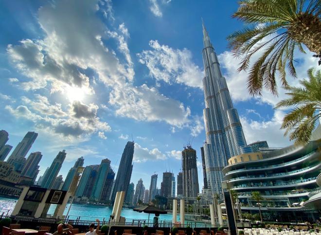 Dubaj i Seszele – nowoczesna metropolia i rajskie plaże wyspy Praslin