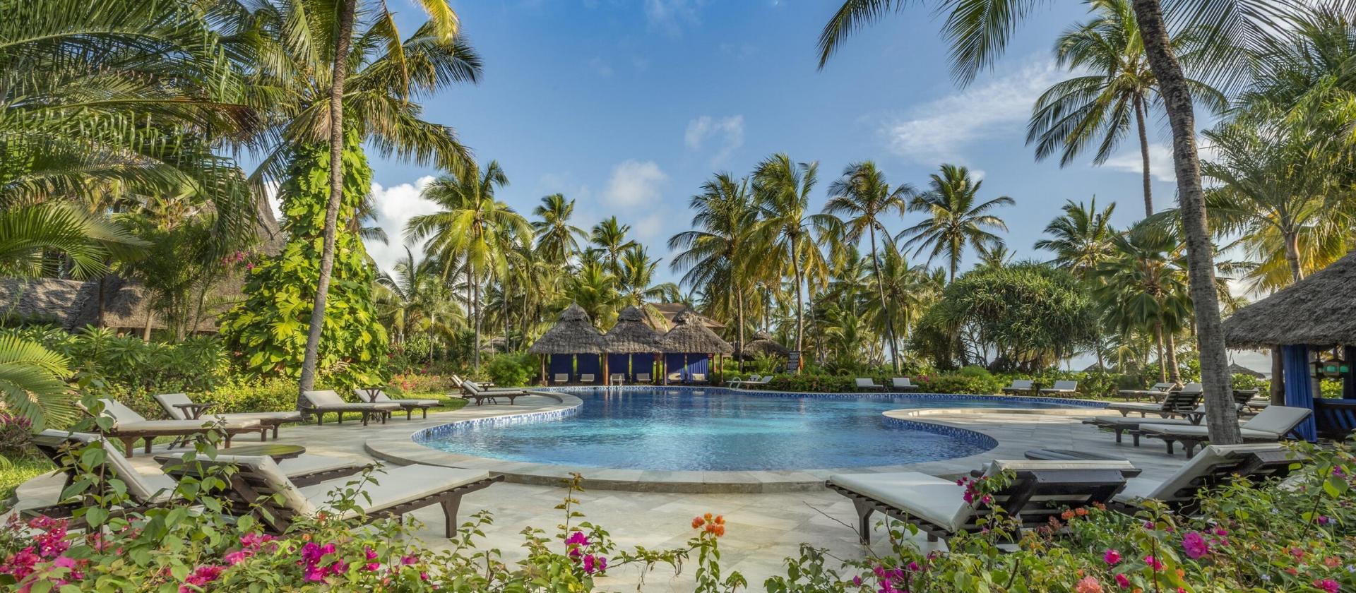 Breezes Beach Club & Spa