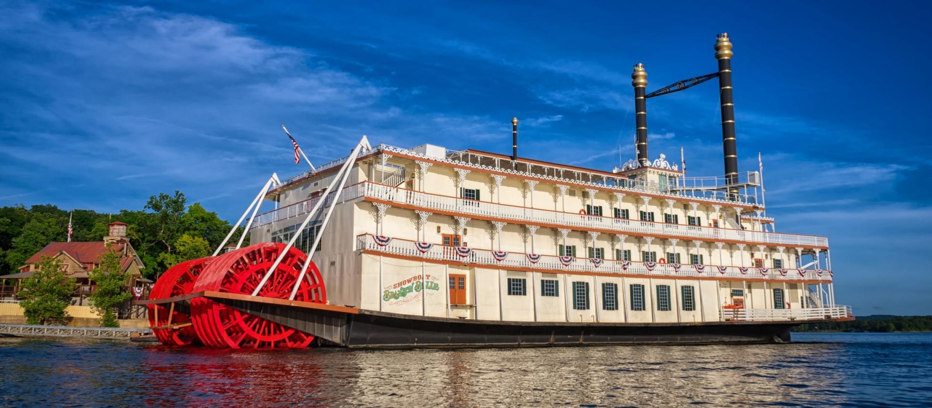Showboat Branson Belle