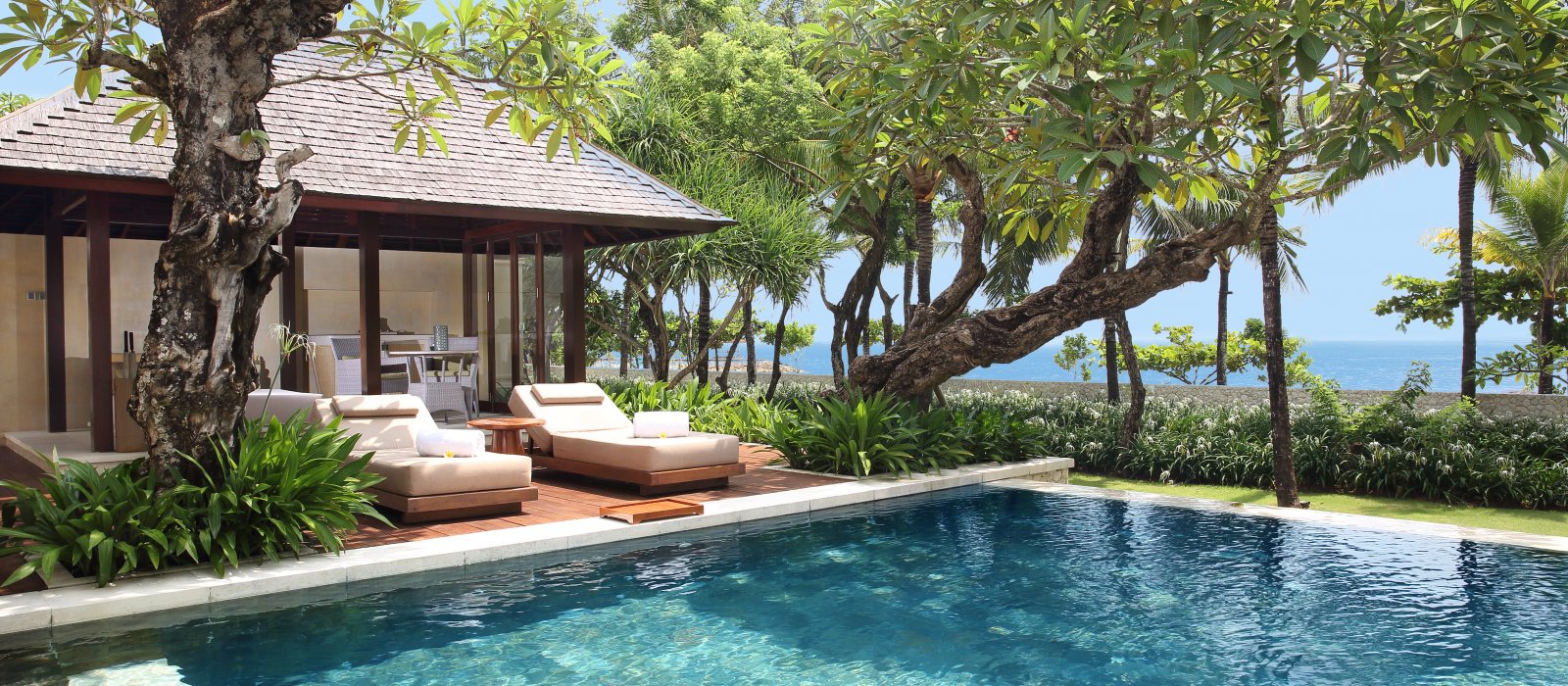 The Royal Santrian Luxury Beach Villas - luksusowe wille na Bali