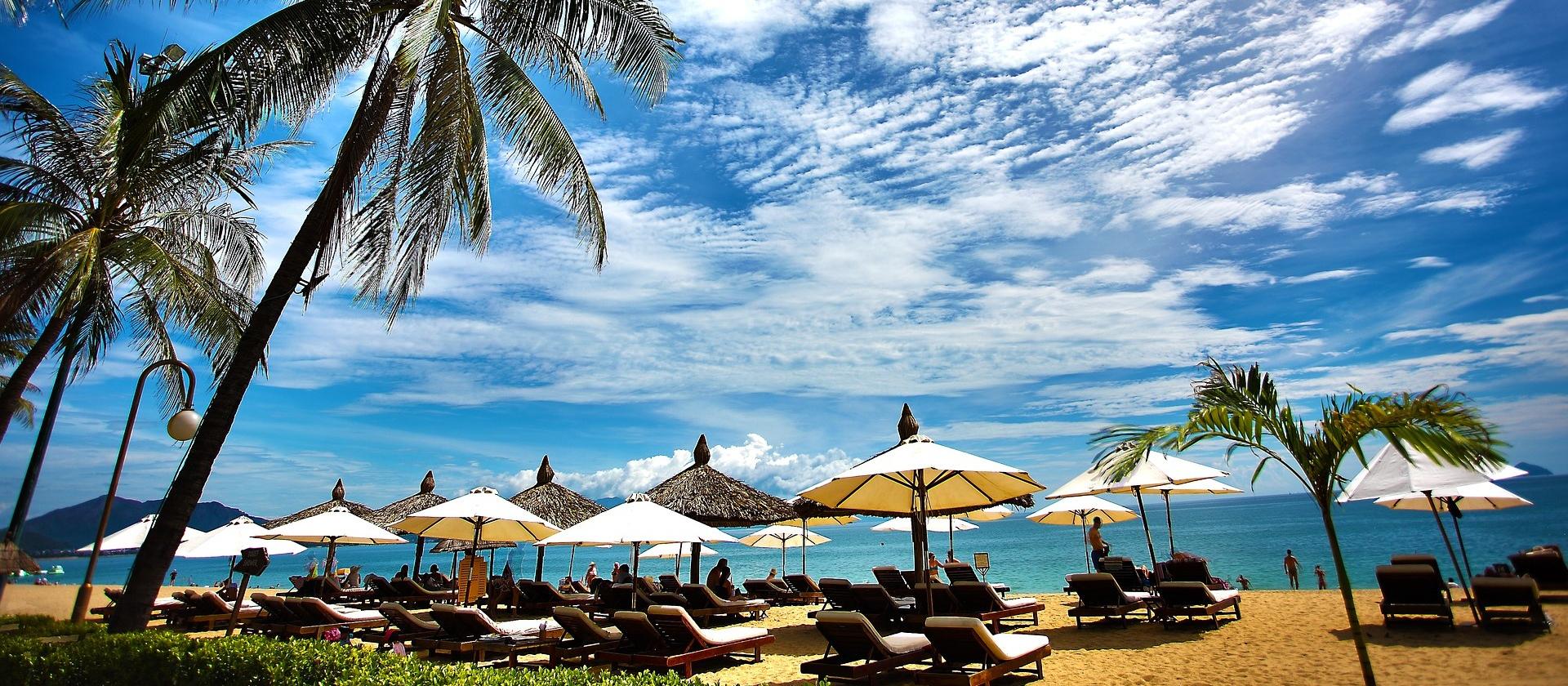 Nowoczesny Singapur i rajskie plaże wyspy Bintan 
