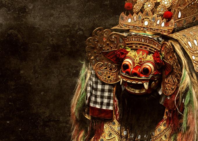 Postać Barong z tradycyjnego spektaklu