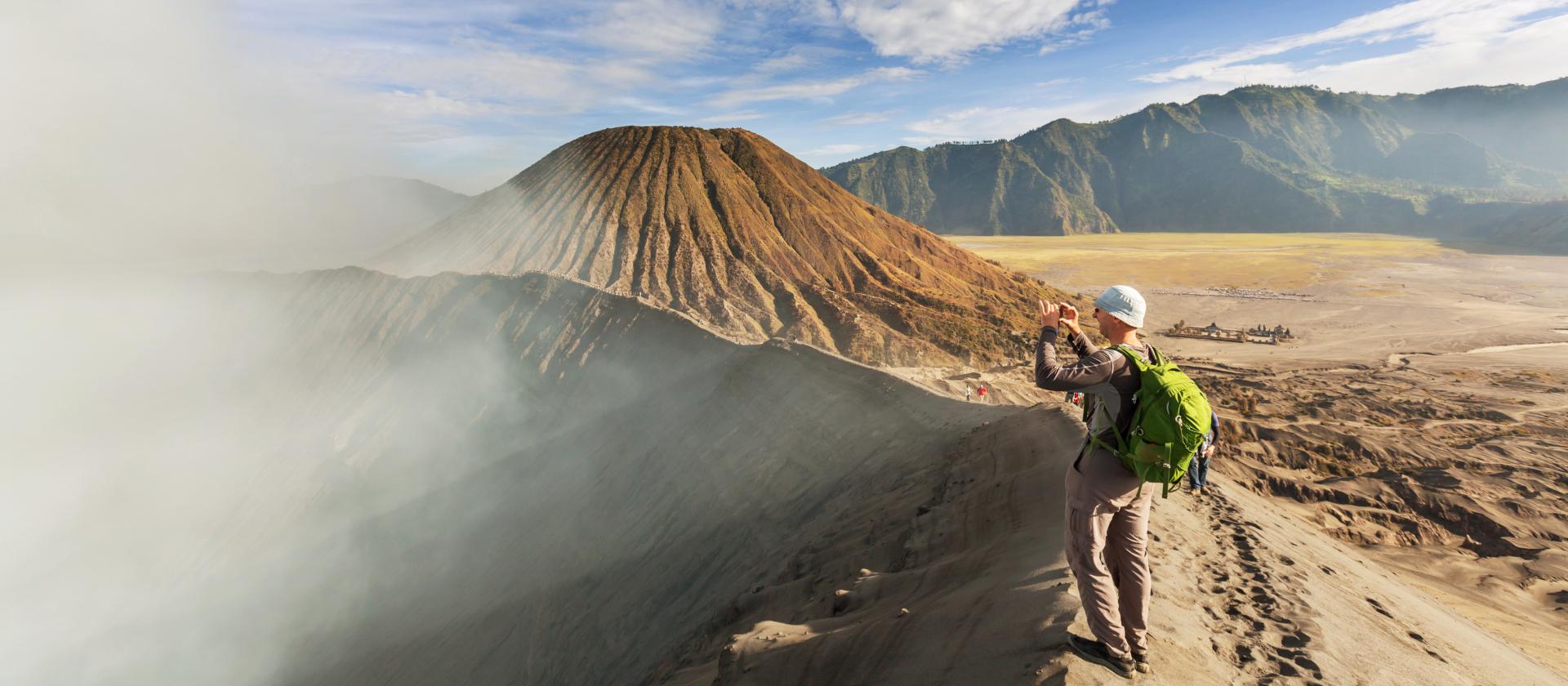 Wschód słońca nad wulkanem Bromo