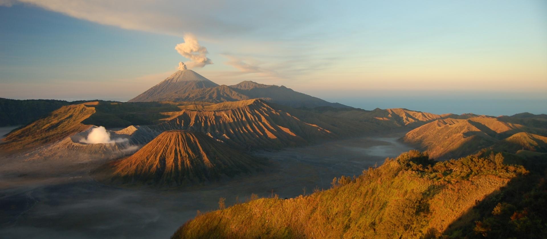 Cuda natury i kultury Indonezji – Wschodnia Jawa, Bali i Lombok