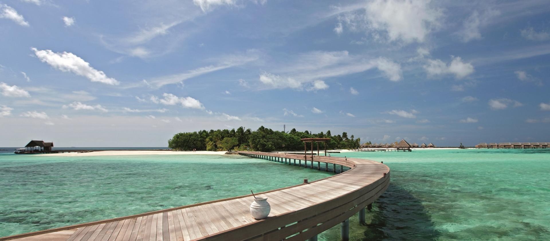 Constance Moofushi
