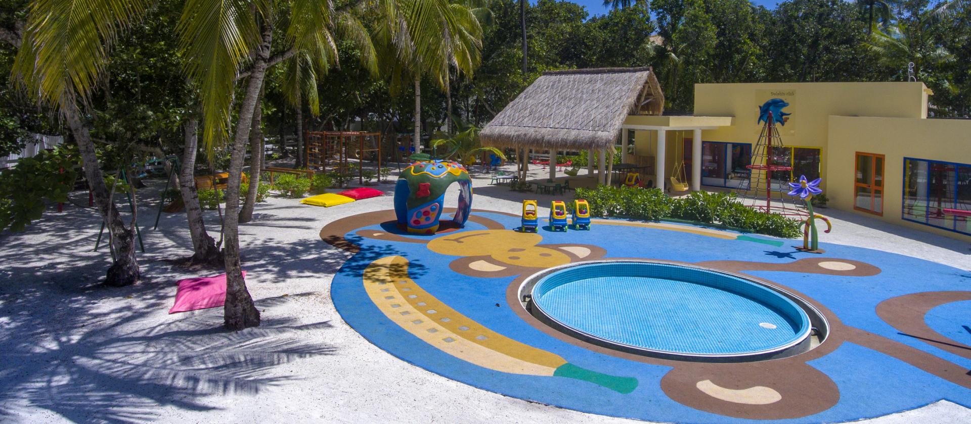 Dolphin Kids Club