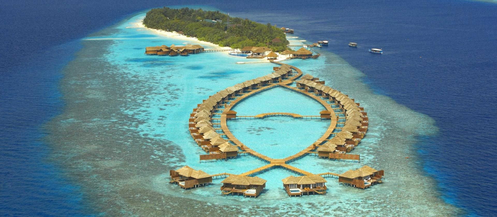 Lily Beach Resort & SPA 