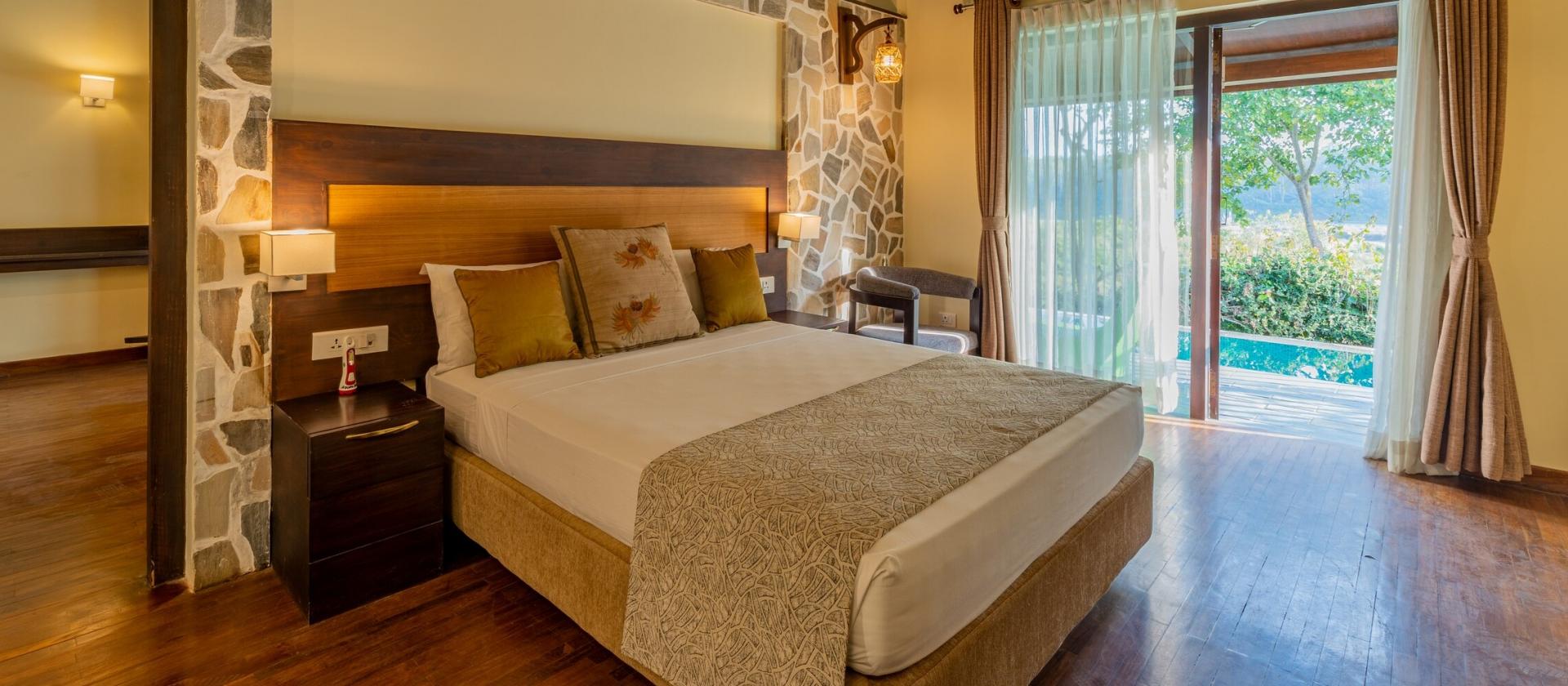Jungle Villa Resort