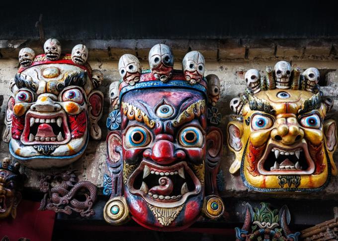Tradycyjne maski z Nepalu