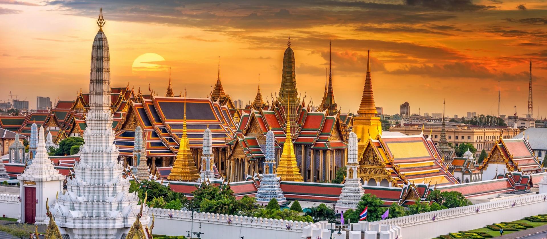 Przygoda w Tajlandii: Bangkok, dżungla Khao Sok i wyspa Phi Phi
