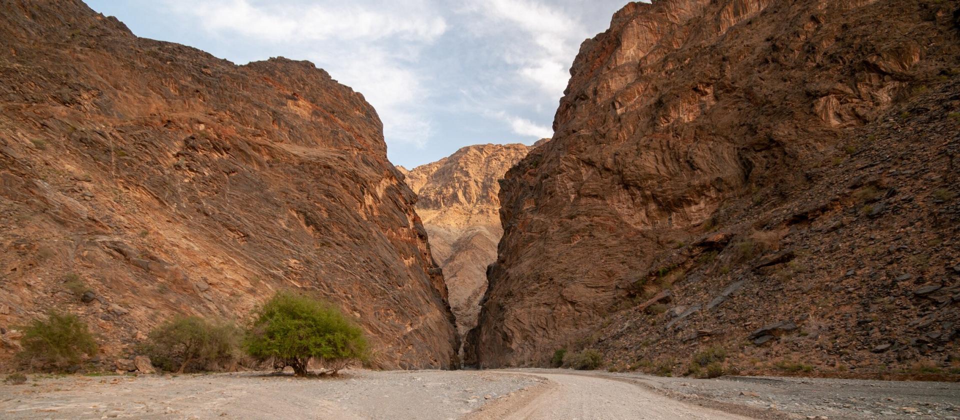 Off-road przez Wadi Bani Awf 