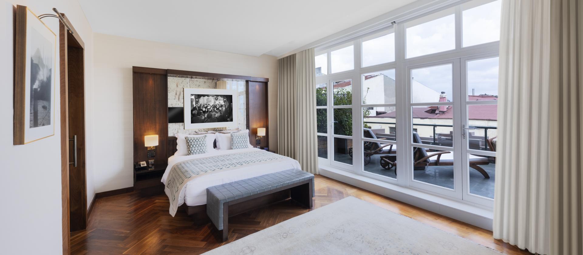 Executive Suite