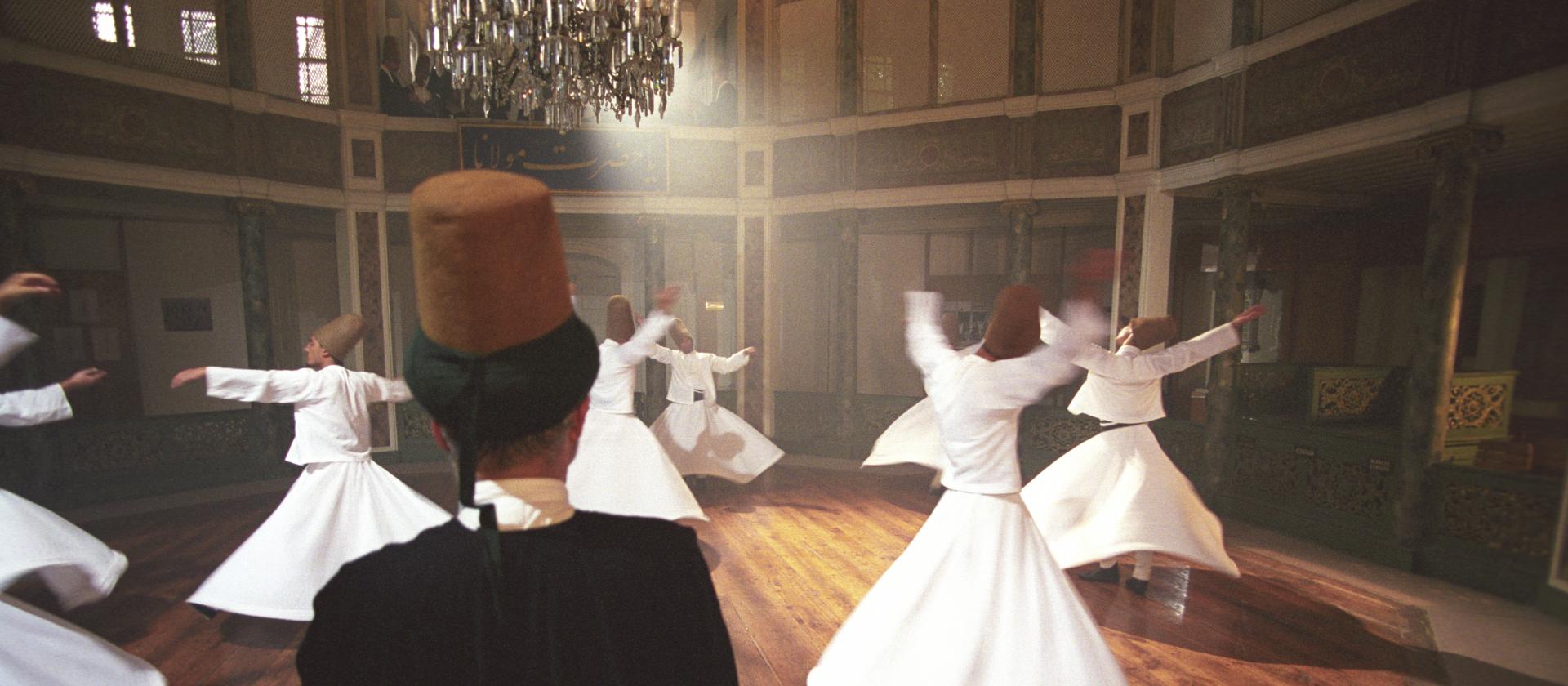 Ceremonia wirujących derwiszy