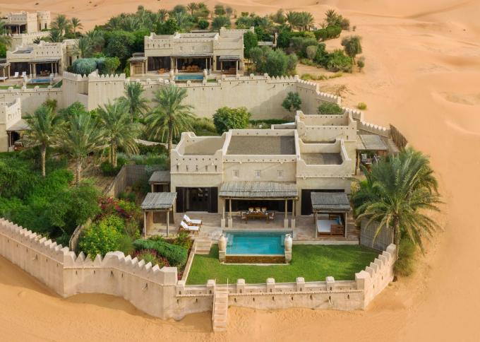 Qasr Al Sarab Desert Resort by Anantara 