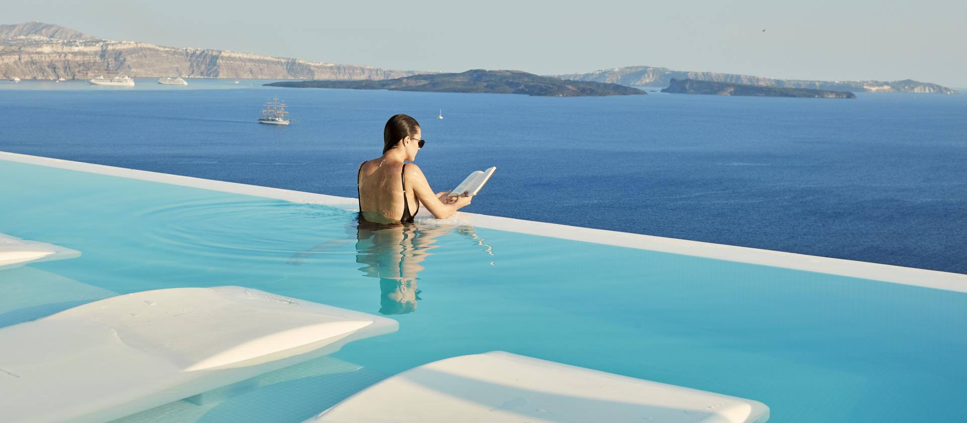 Canaves Oia Suites 