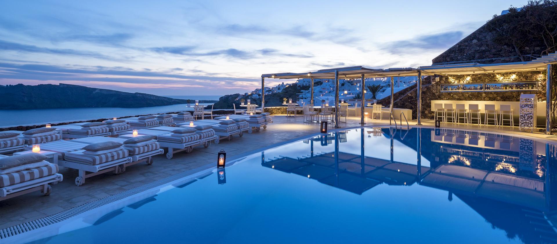 Canaves Oia Suites 
