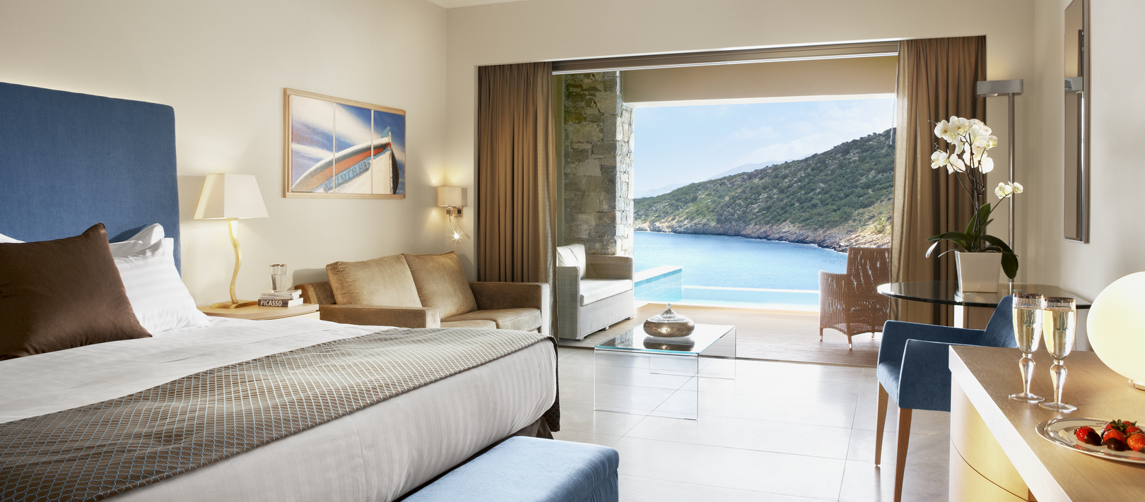 Deluxe Sea View Room with Pool