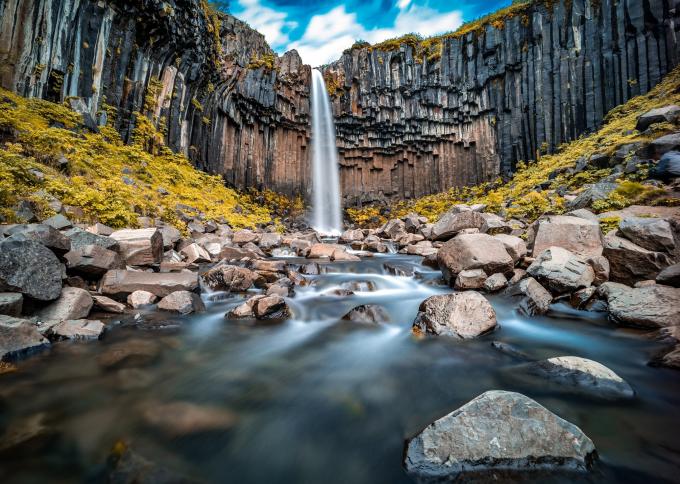 Wodospad Svartifoss