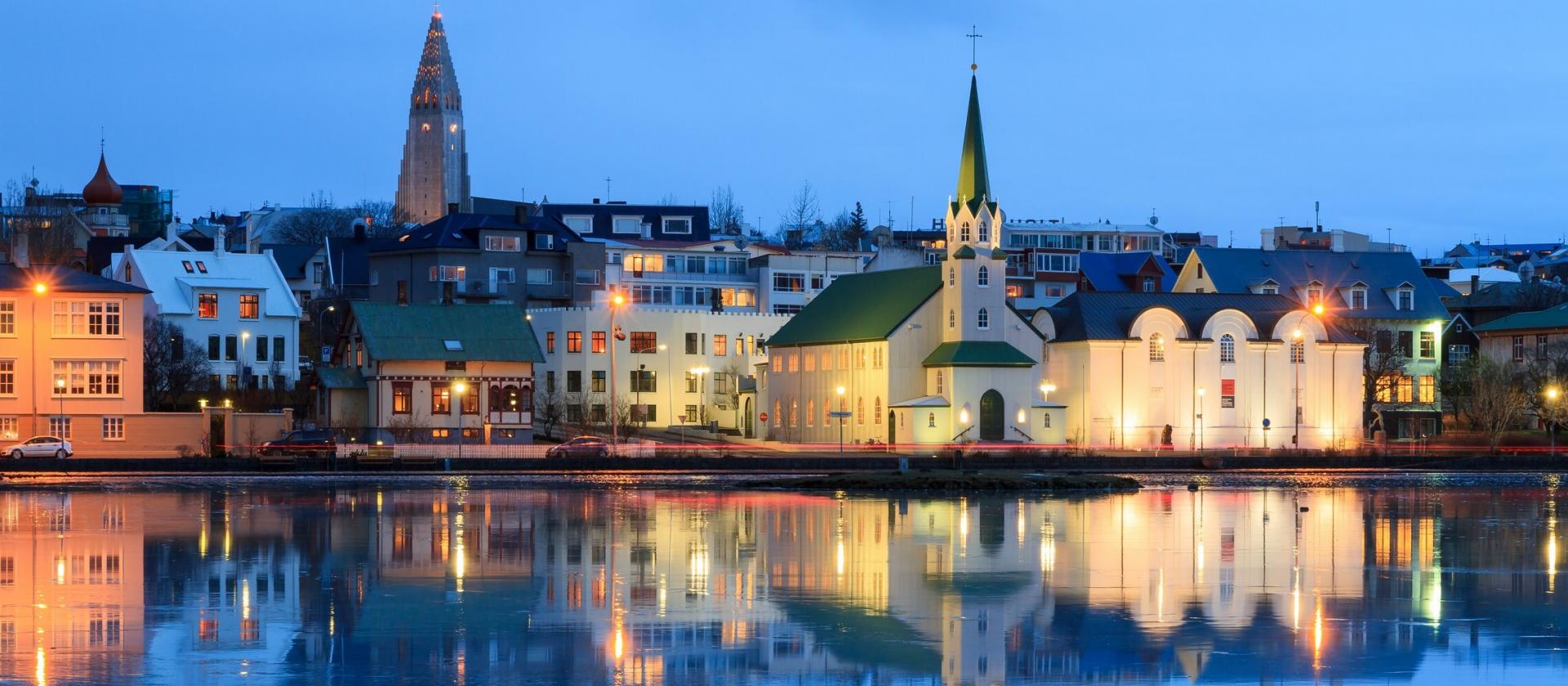 Szlakiem islandzkich sag