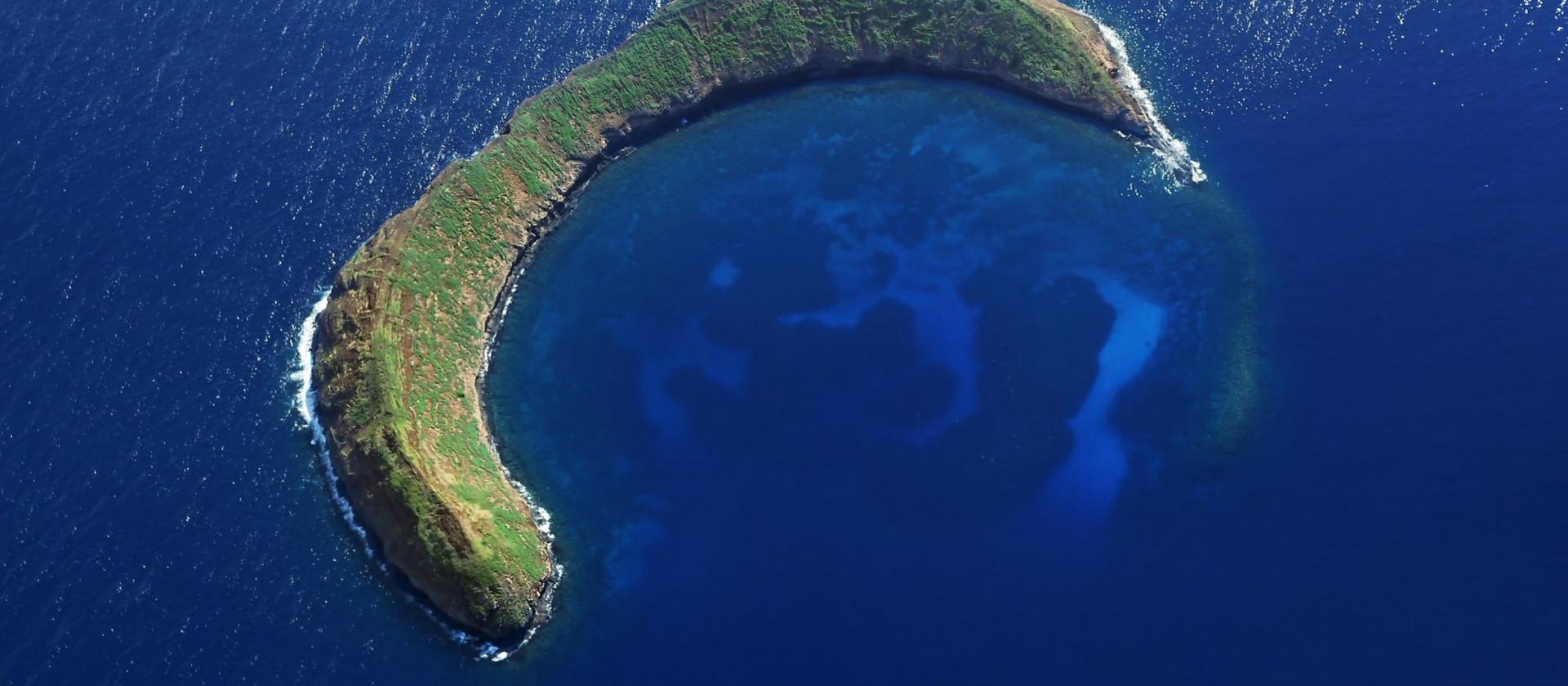 Krater Molokini nieopodal Maui