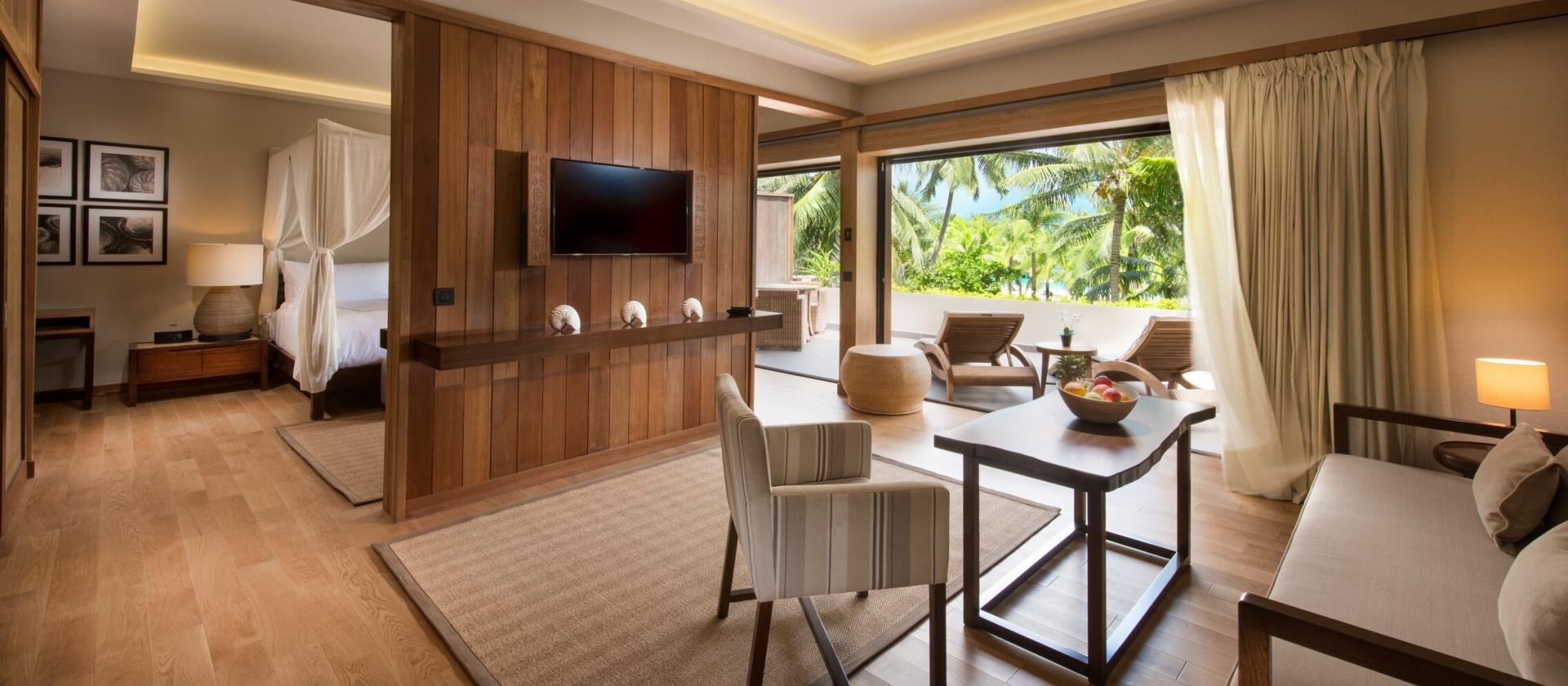 Lagoon View Suite