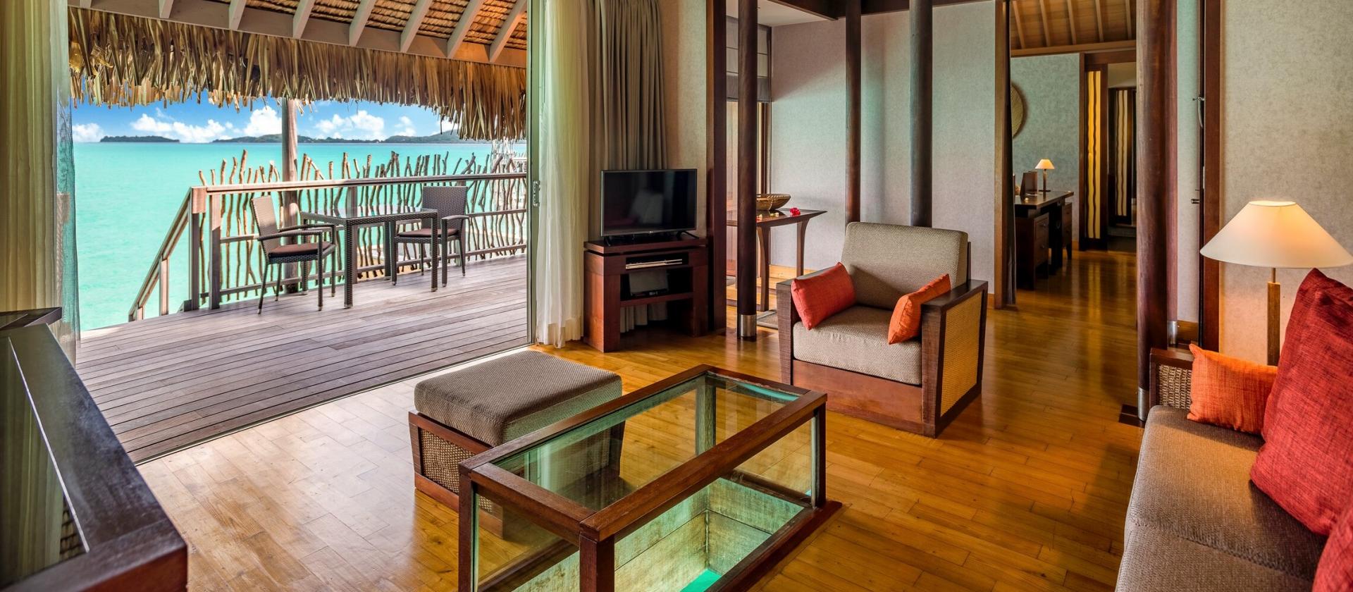 Overwater Villa Beach View