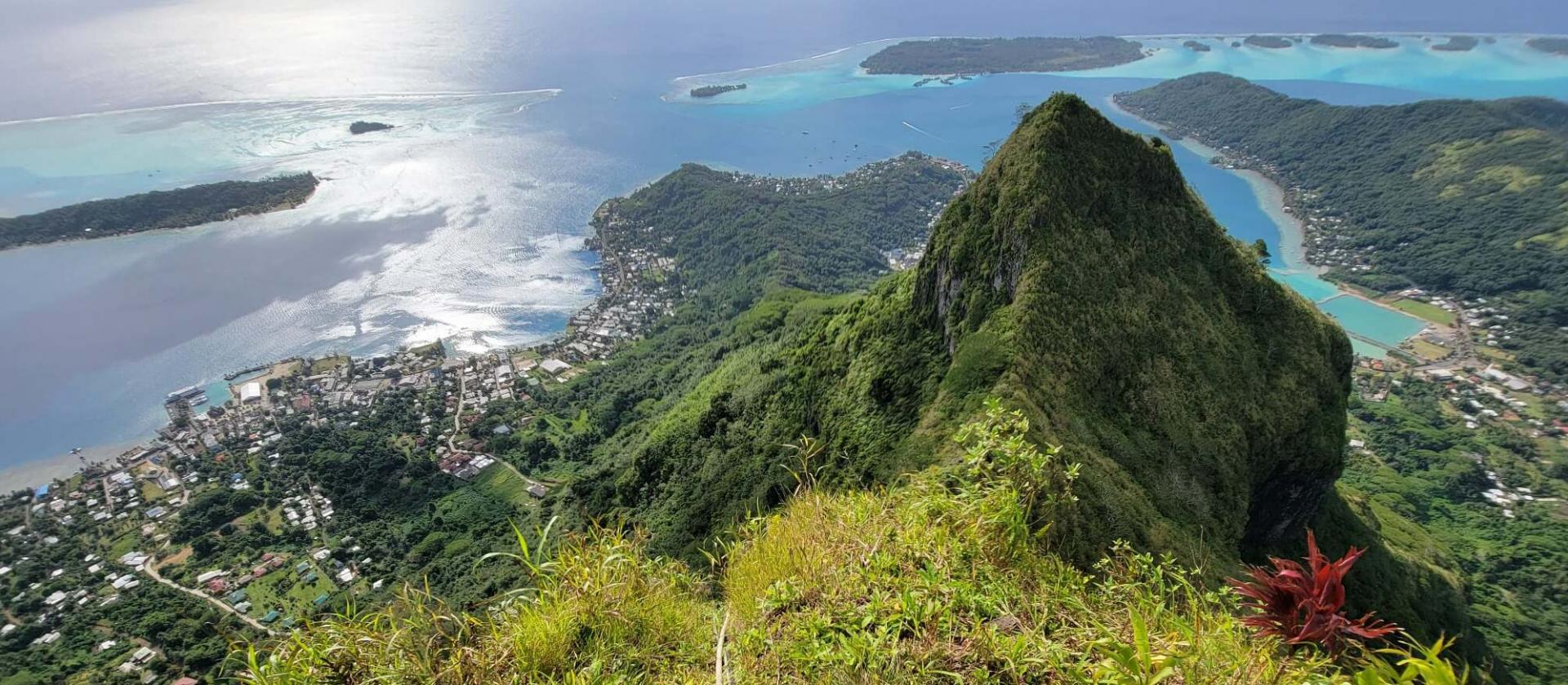 Hiking na szczyt Hue na wyspie Bora Bora