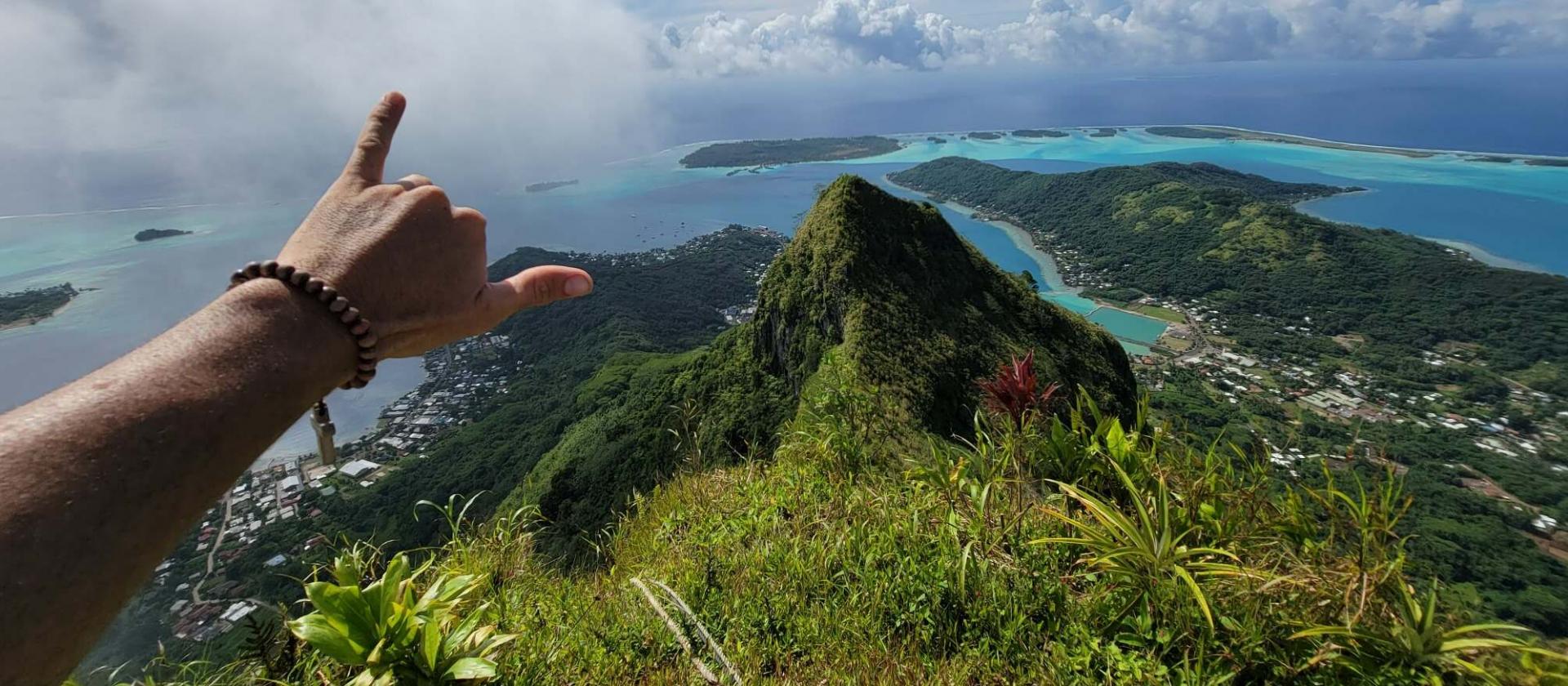 Hiking na szczyt Hue na wyspie Bora Bora