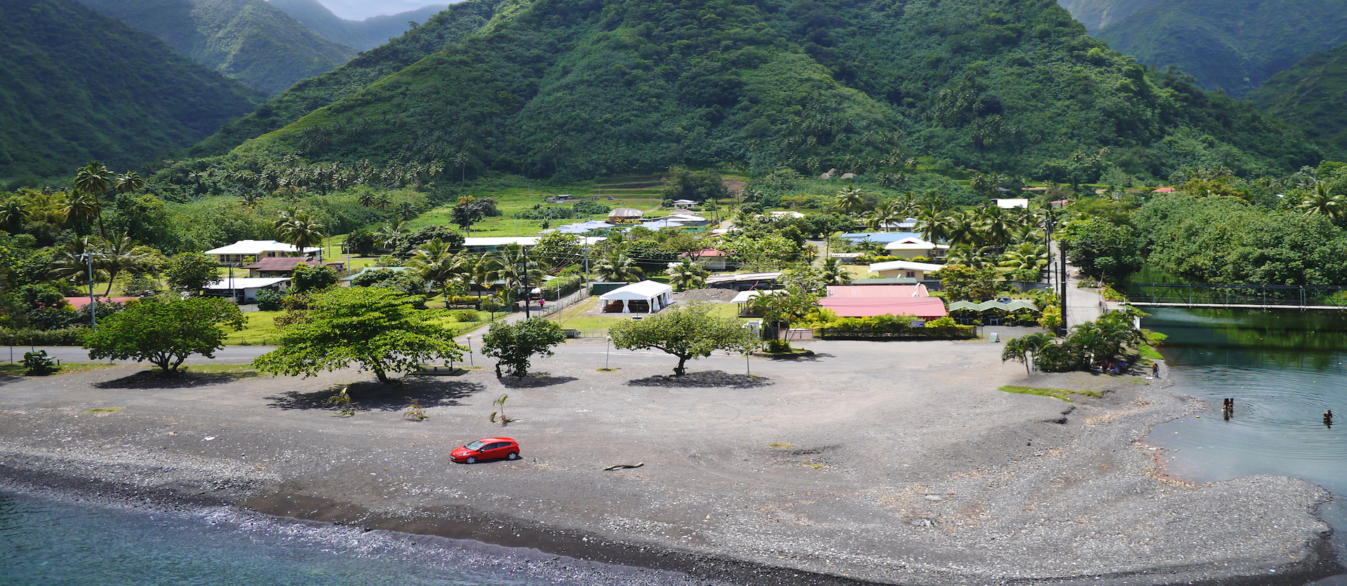 Odkrywanie nieznanego świata Tahiti Iti